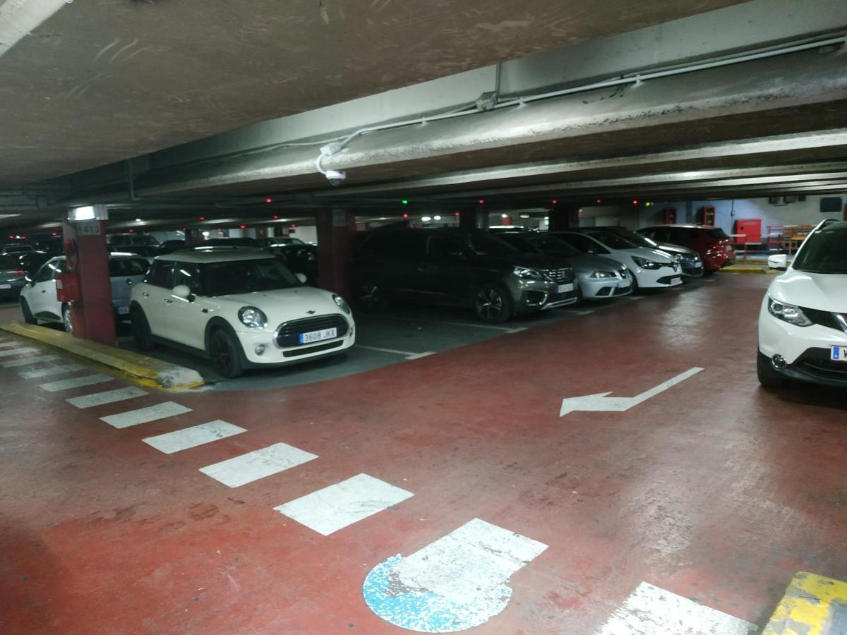 Sevilla Center Premium, Free Parking Luaran gambar
