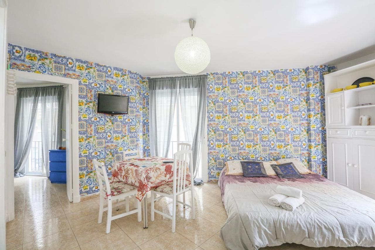 Sevilla Center Premium, Free Parking Luaran gambar